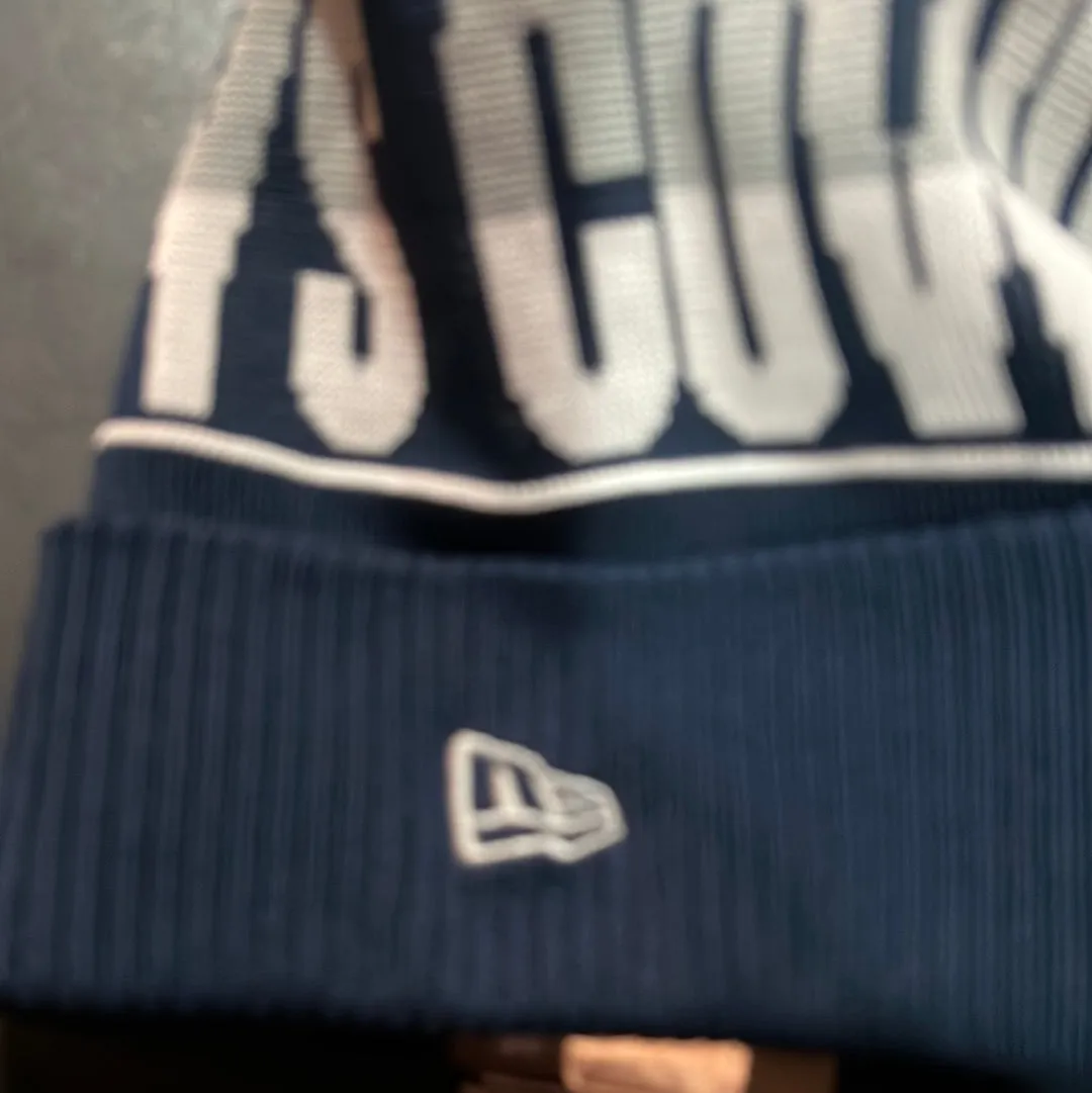 Dallas Cowboys NFL New Era Knit Pom Beanie